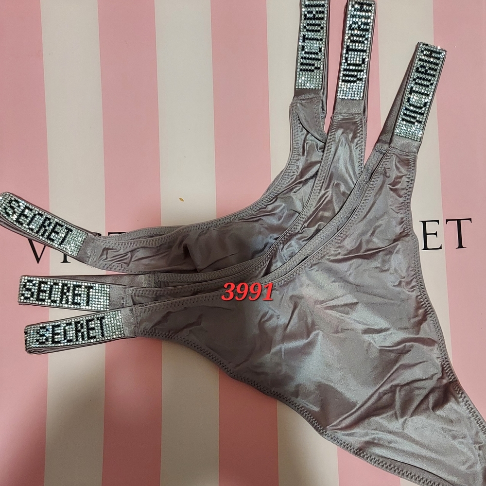3 Victoria secret Bombshell Strap Thong size XL NWT